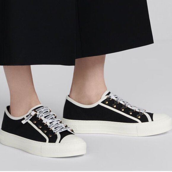 Dior canvas low top sneakers size 39 - Picture 1 of 9